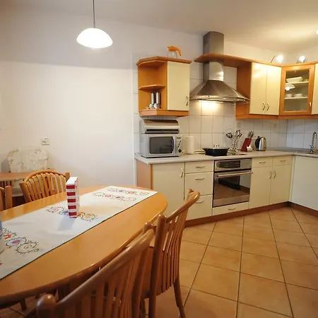 Apartment Apartament Tais
