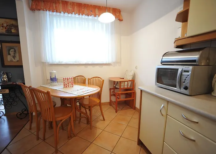 Apartment Apartament Tais *